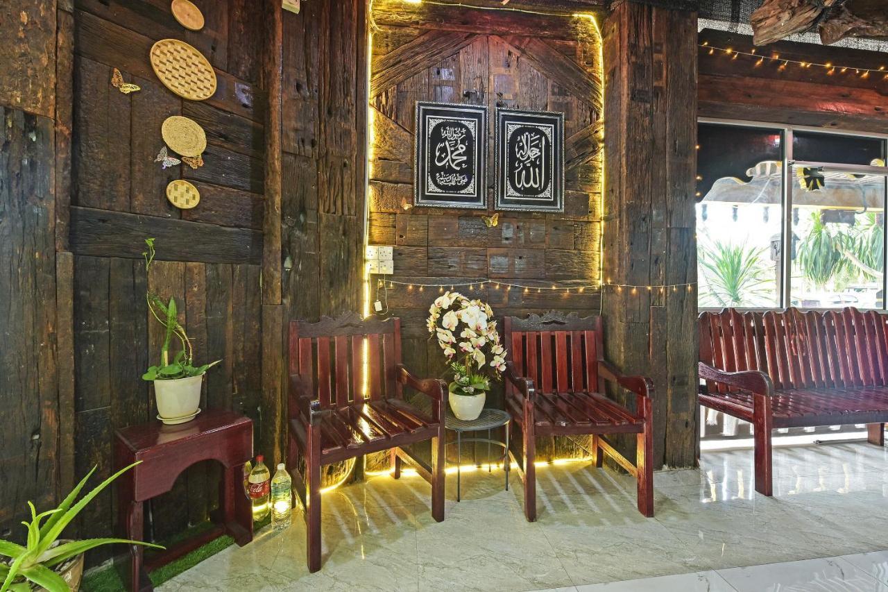 Super Oyo Capital O 90659 Raintown Timbers Hotel Taiping Exterior photo